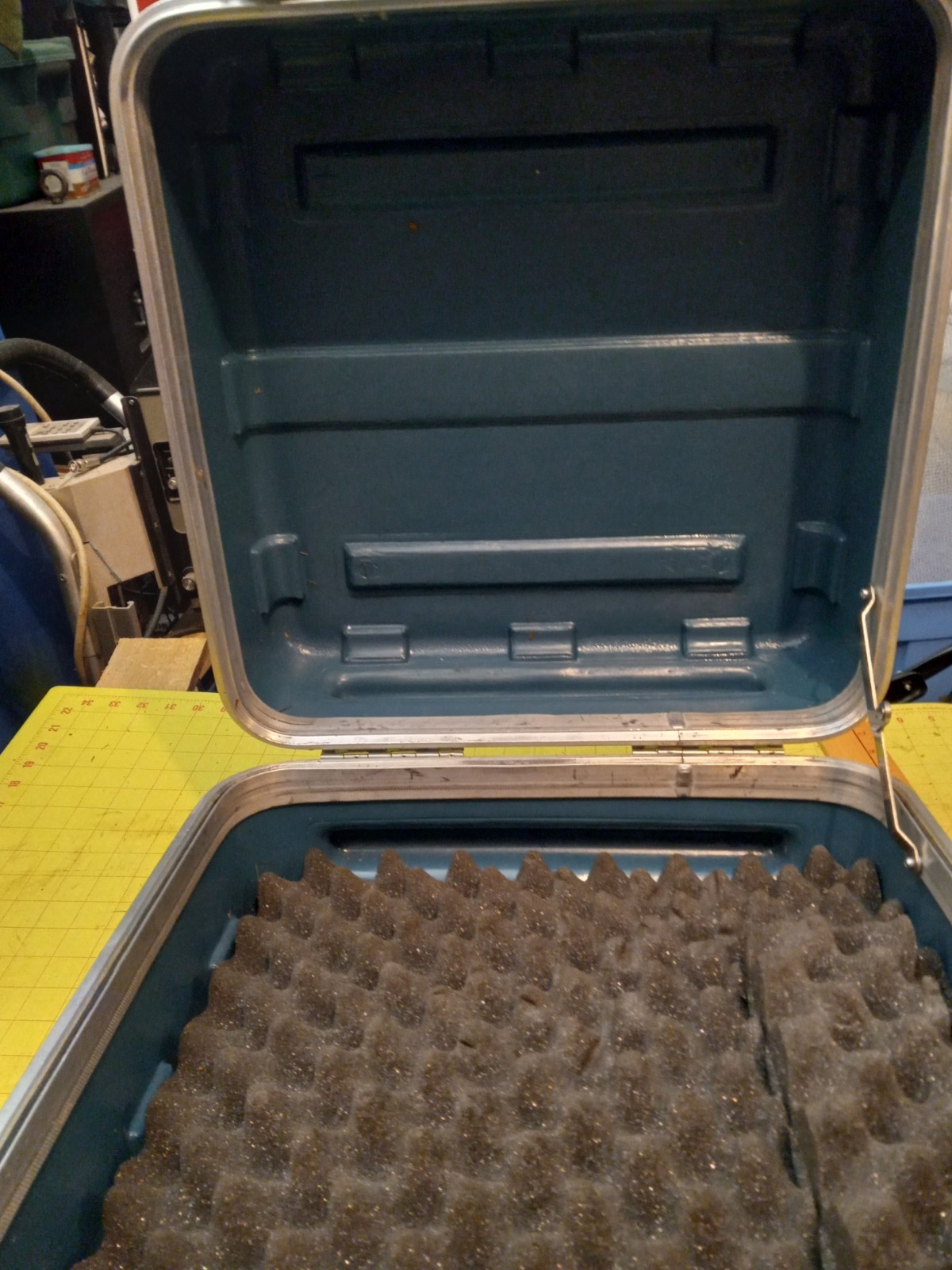 Thermodyne Shok-Stop Hard Case 18X16x10 Weathertight Shock Stop Blue