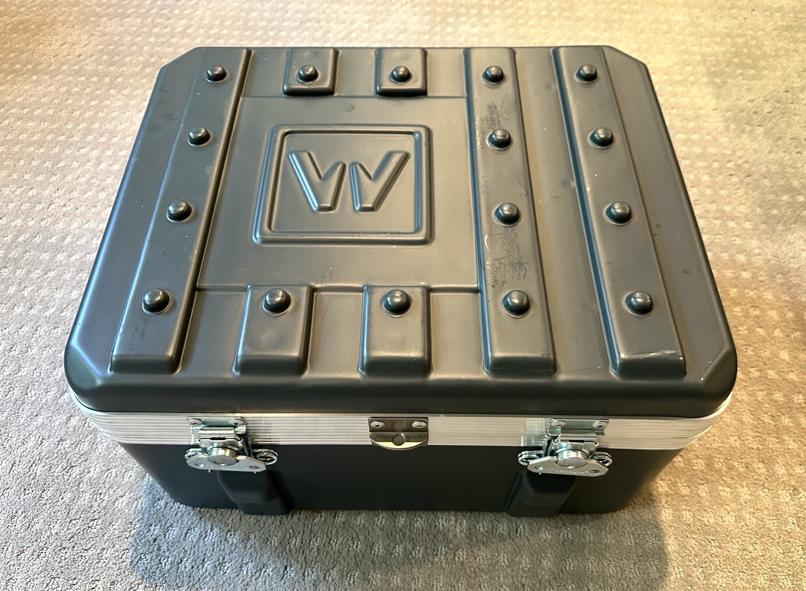 High Quality Thermodyne Hard Case Foam Inside 17”x14”x10”