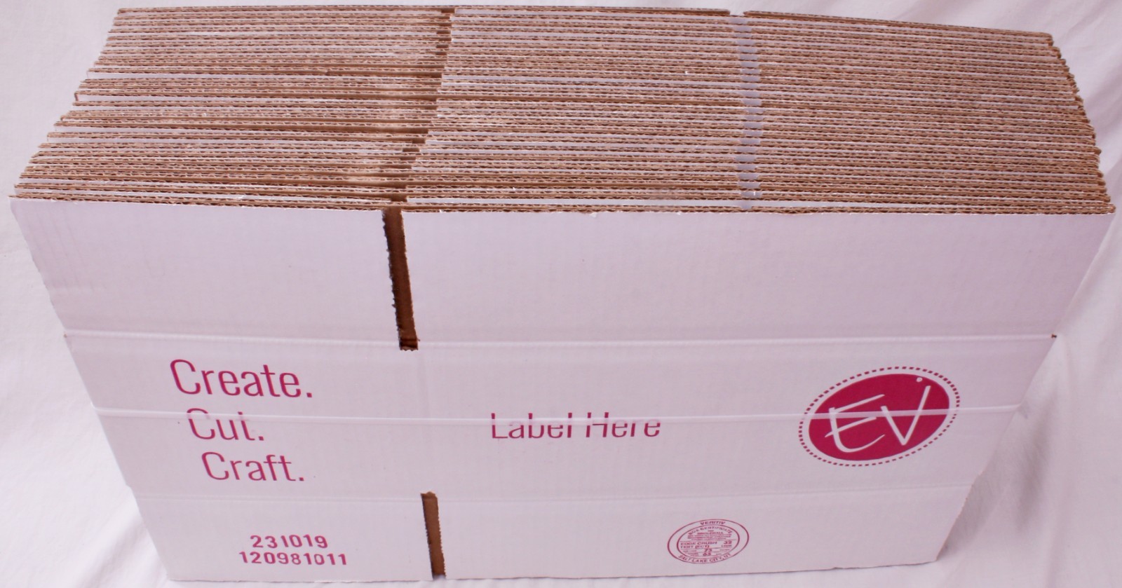 Lot of 40 Boxes 13 x 7 x 5 – Made by Veritiv – Branded Expressions Vinyl – 32ECT