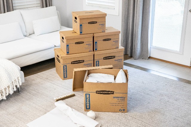 Moving Boxes 10 Pack, Small Storage Box with Lid, Reinforced Handles, Tape-Free